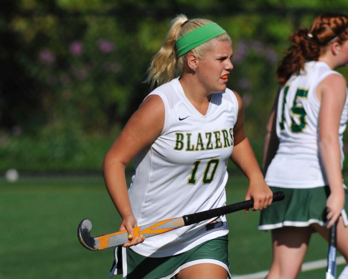 No. 1 Anna Maria College Tops No. 2 Field Hockey, 4-2