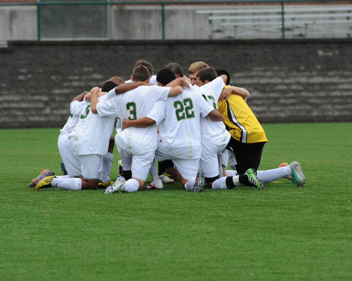 Men&rsquo;s Soccer Surges Past Mitchell College, 4-1