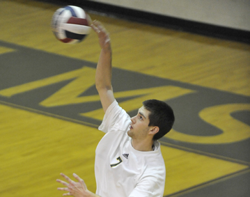 No. 14 Emmanuel College Swings Past Men&rsquo;s Volleyball, 3-0
