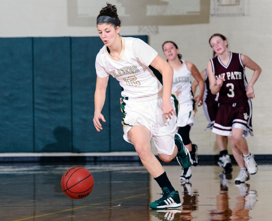 Normandie and Parks Score 14 Each as Women&rsquo;s Basketball Bests Southern Vermont College, 74-45