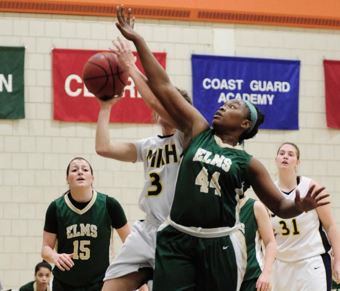 Daniel Webster College Inches Past Women&rsquo;s Basketball, 54-53 in Overtime