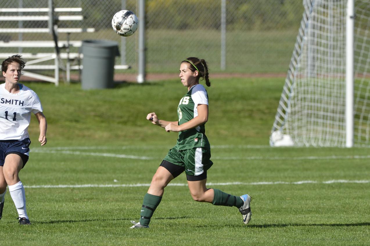 Yowell Scores Three as Second Half Surge Paces Women&rsquo;s Soccer Past Wheelock College, 7-0
