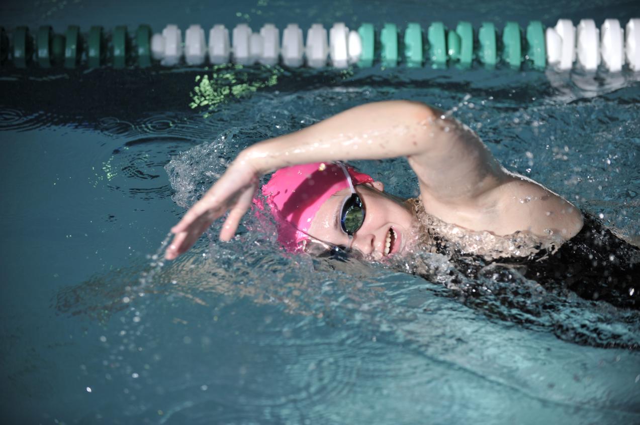 Men&rsquo;s and Women&rsquo;s Swimming Split at University of New England