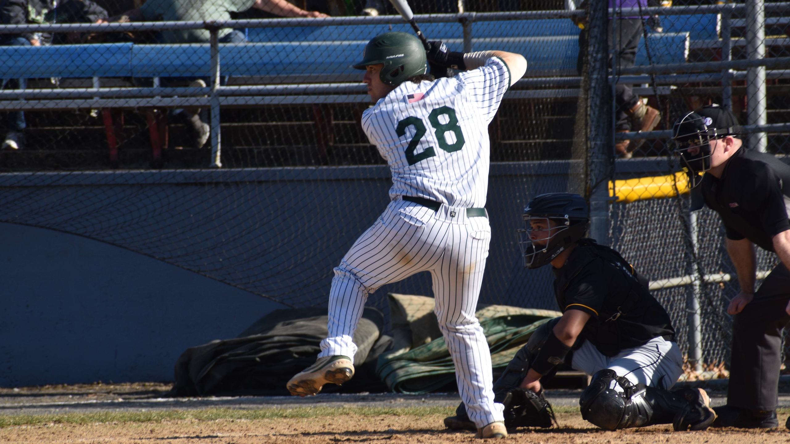 Baseball Sweeps Albertus Magnus