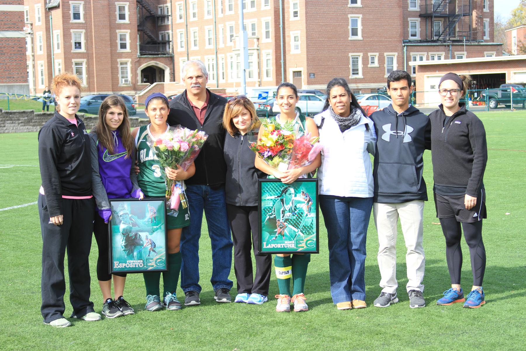 Regis Outlasts Field Hockey On Senior Day