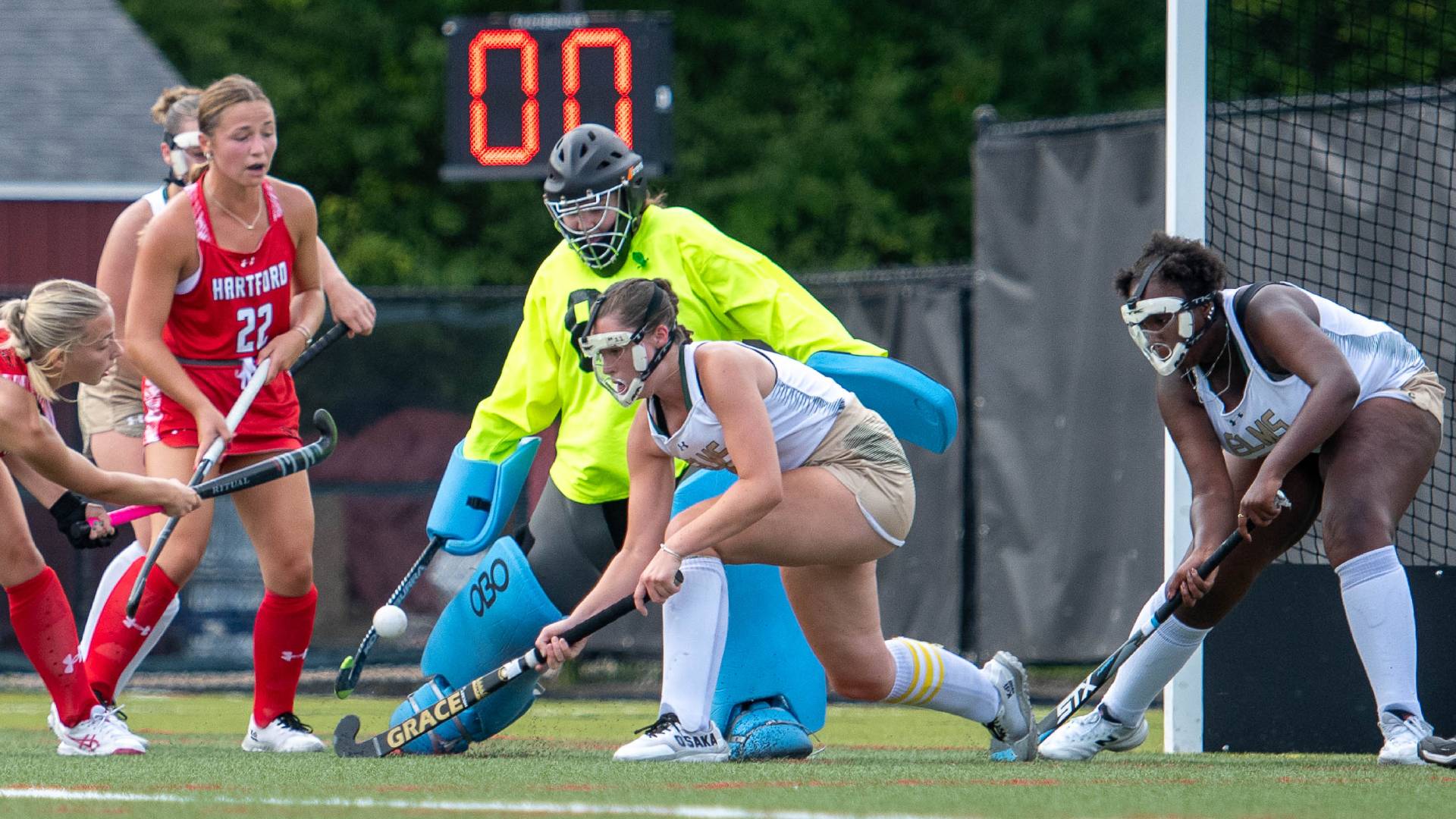 Field Hockey Lose to UMass-Dartmouth in Home Opener