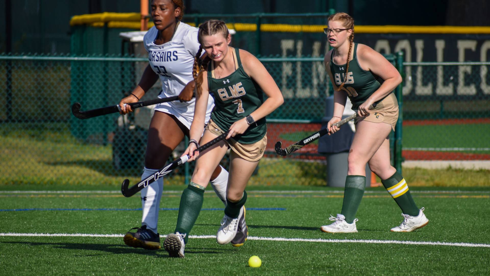 Field Hockey Lose a Tough Battle to Anna Maria