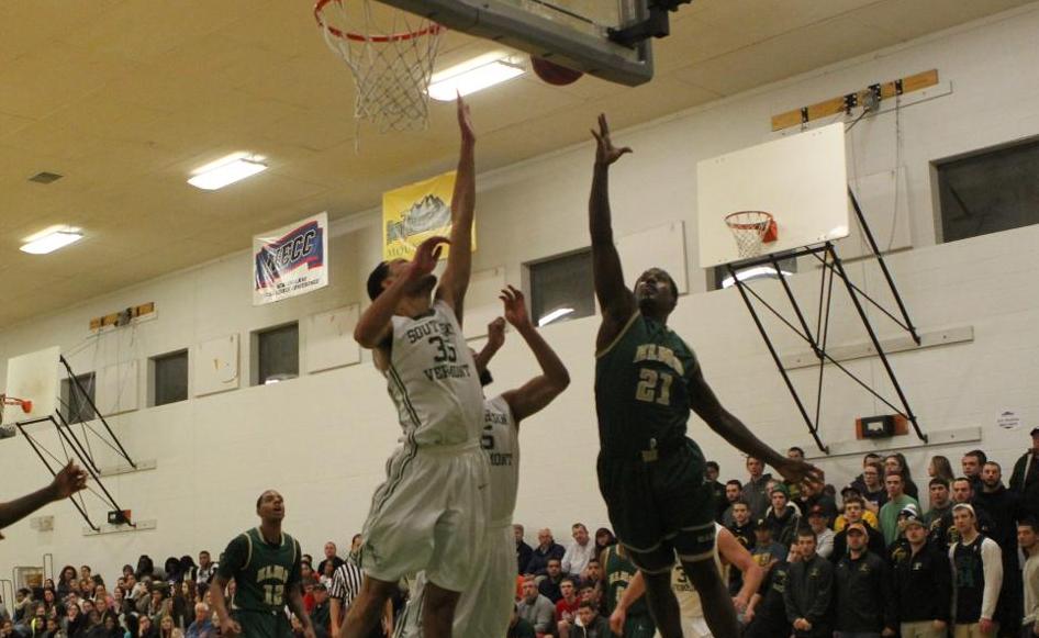 Men's Basketball Dealt First Conference Loss