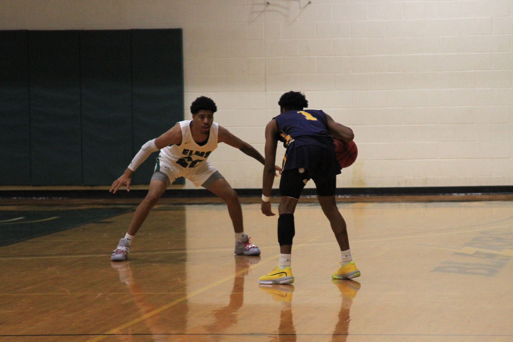 Men&rsquo;s Basketball Falls at Home to Dean in NECC Action