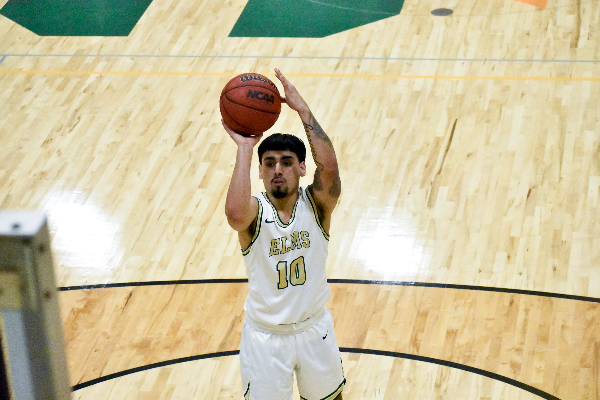 Blazers Fall to Falcons