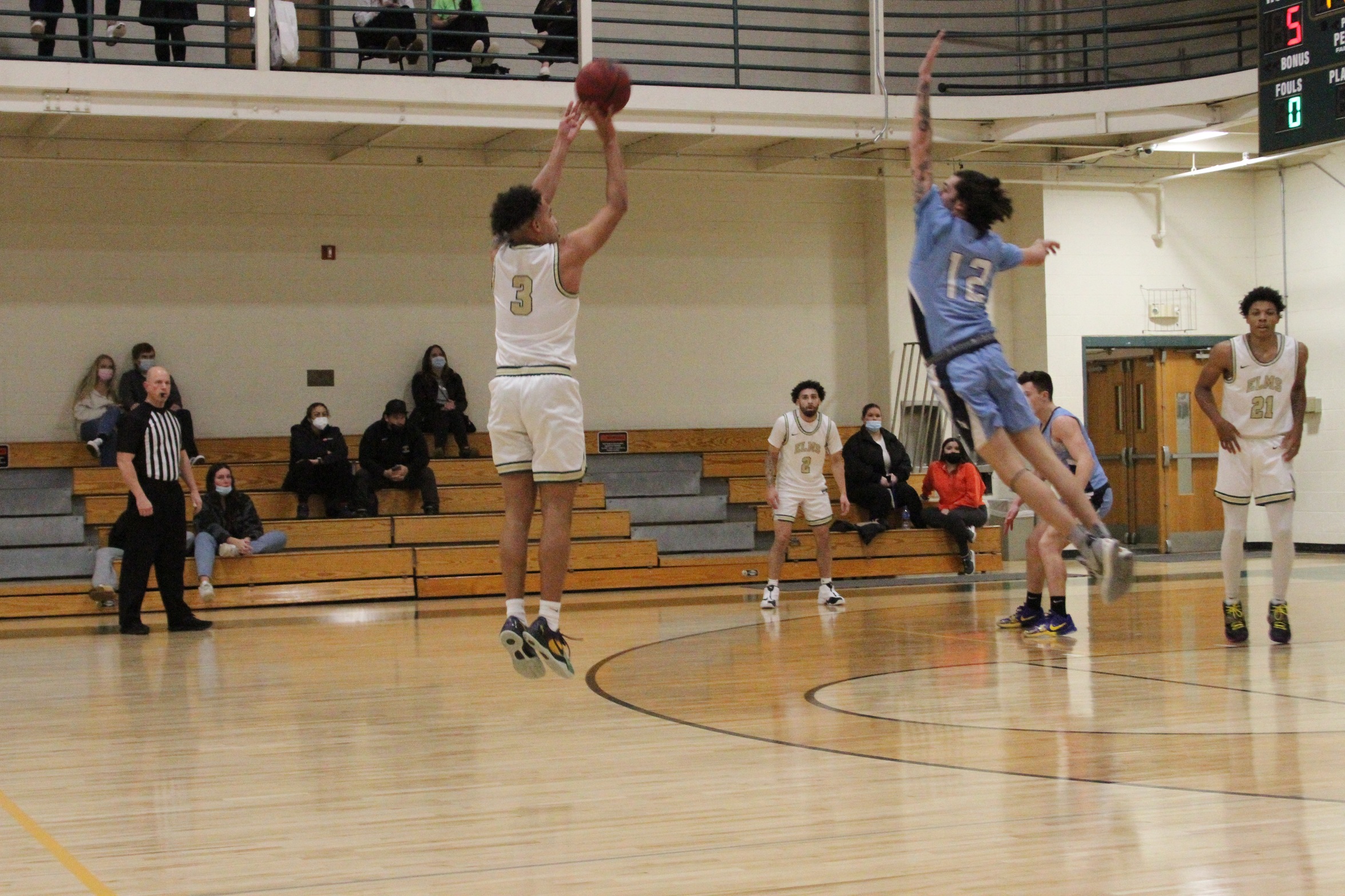 Blazers Fall to Lasers