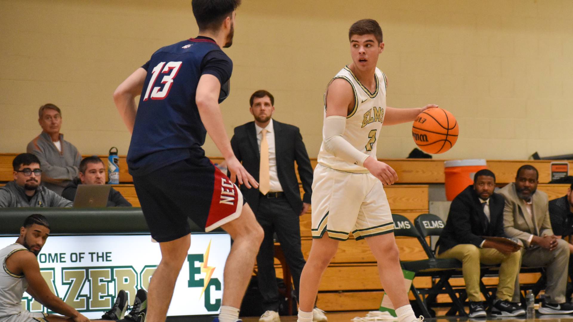 Men's Hoops Defeats Anna Maria in Their Return Home