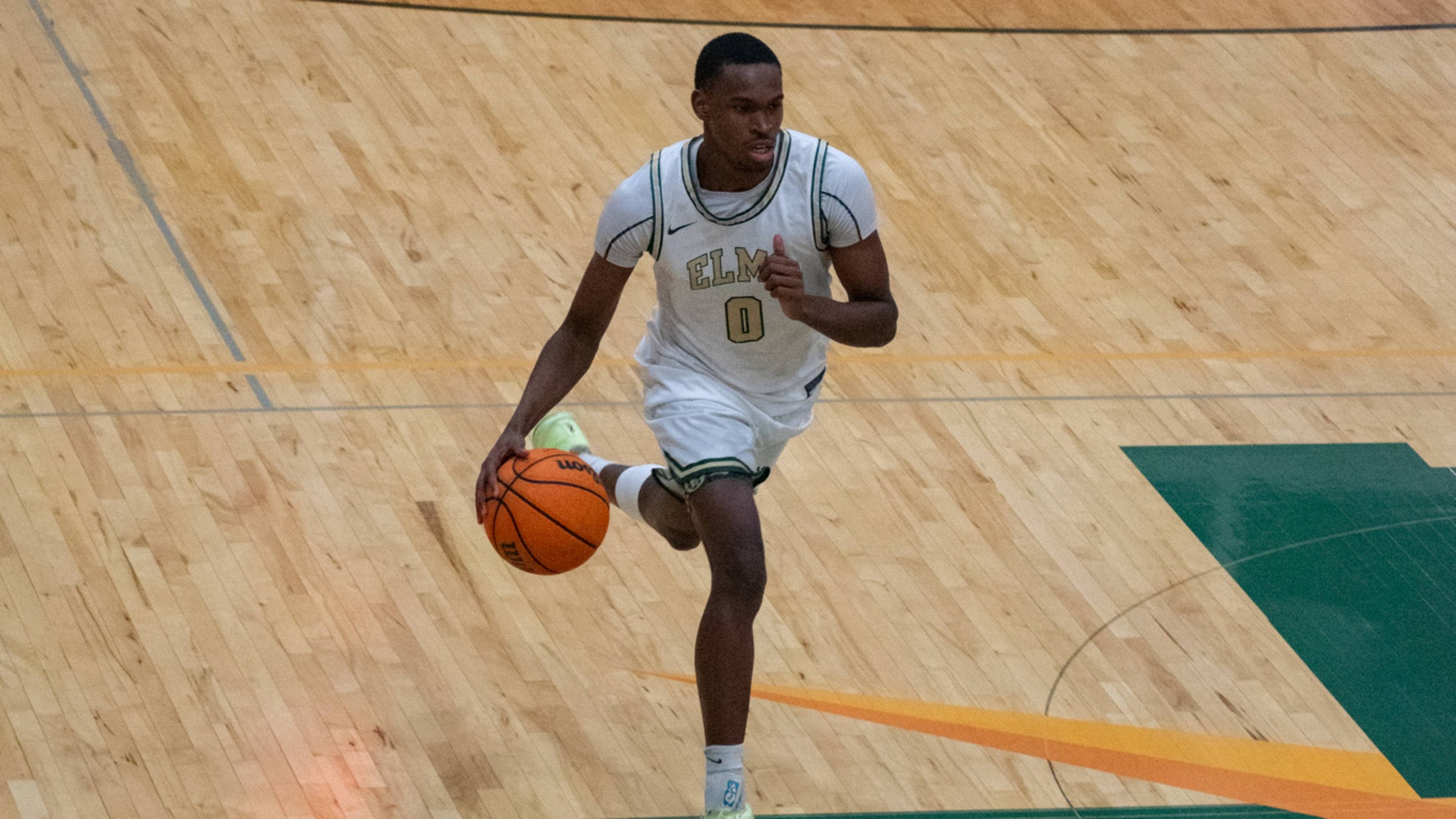 Men's Basketball Snaps Losing Streak with Home Conference Win Over Regis