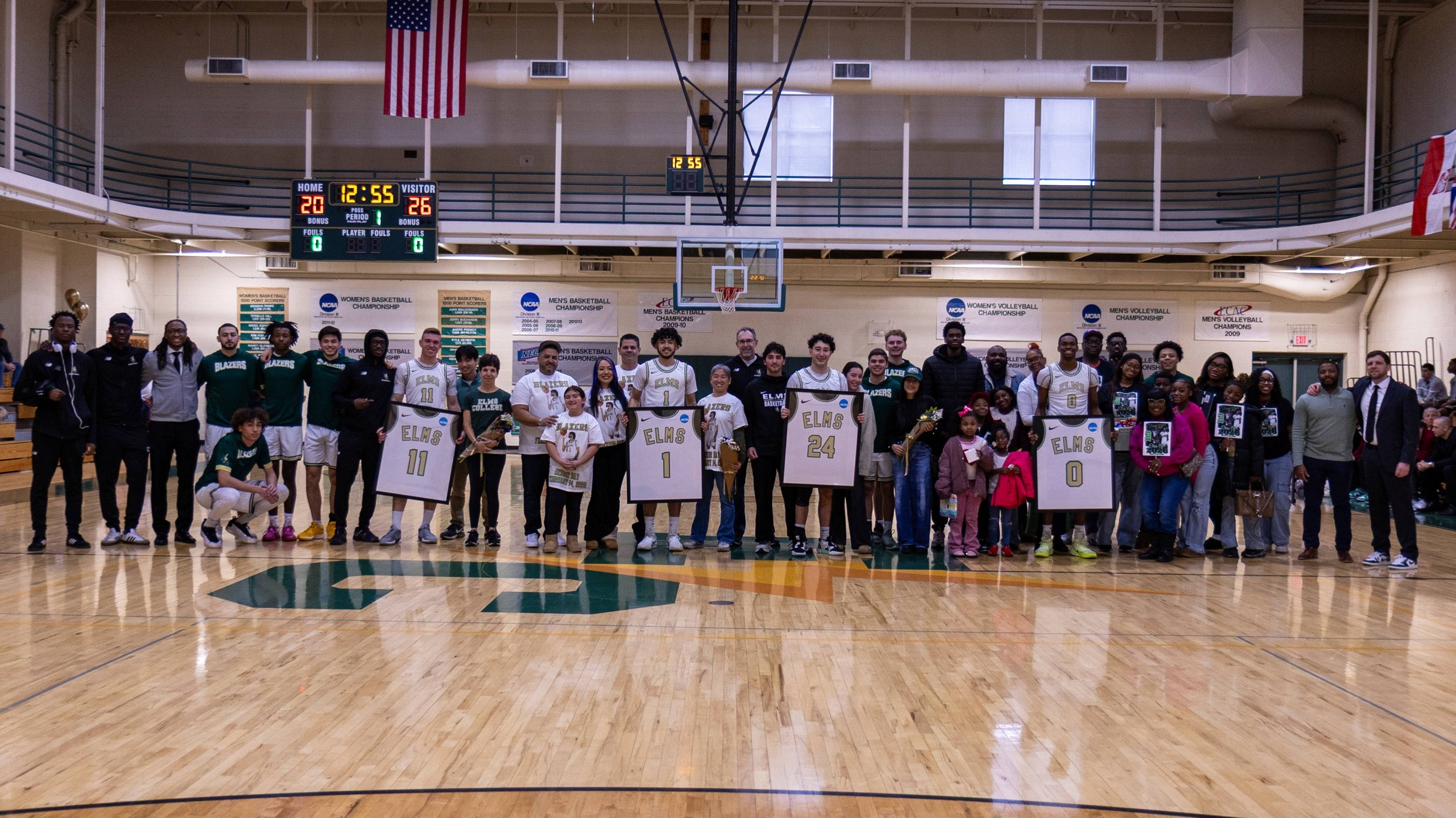 Men's Basketball Defeats Dean on Senior Day
