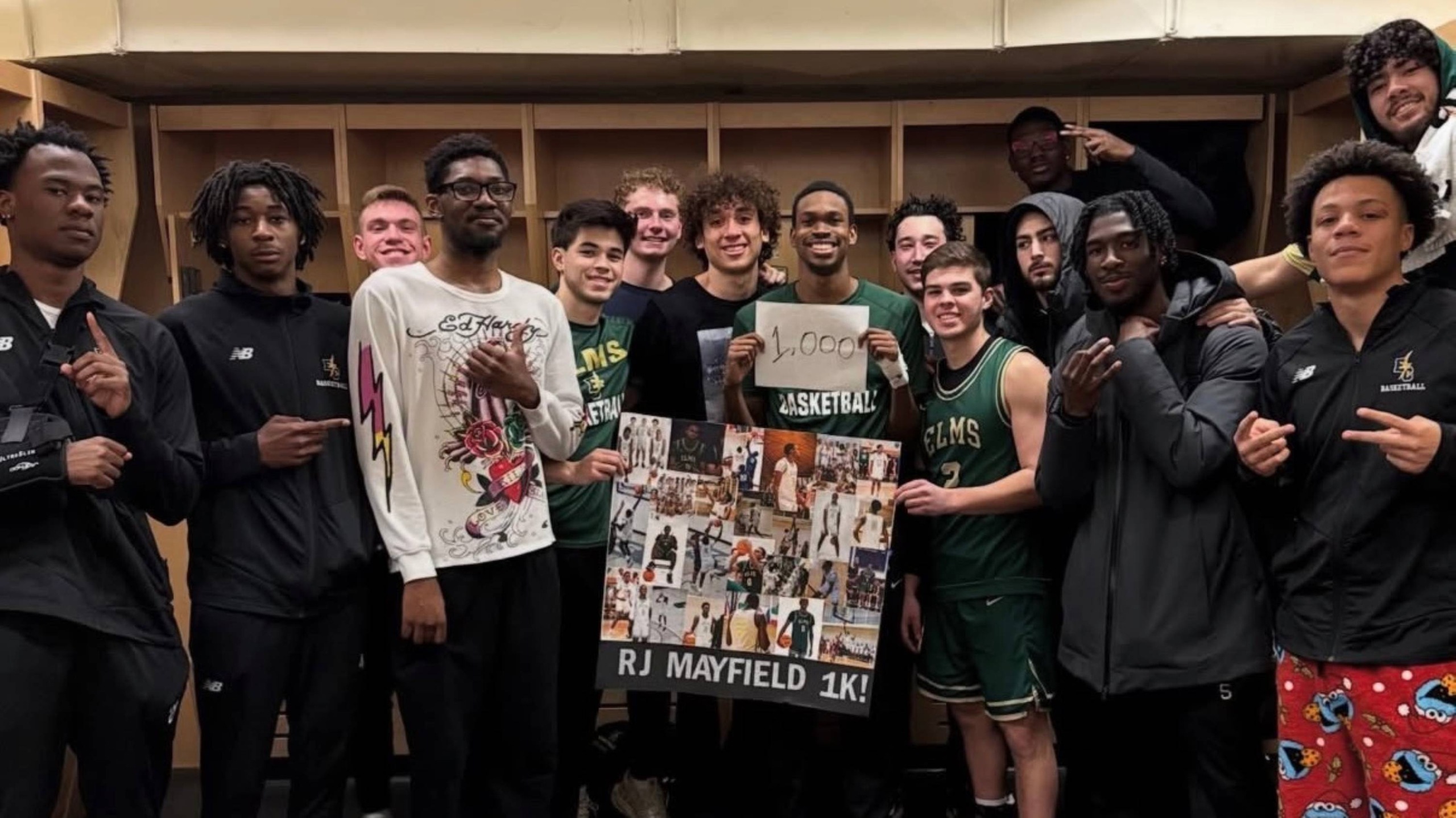 Mayfield Reaches 1,000 Career Points in Regular Season Finale
