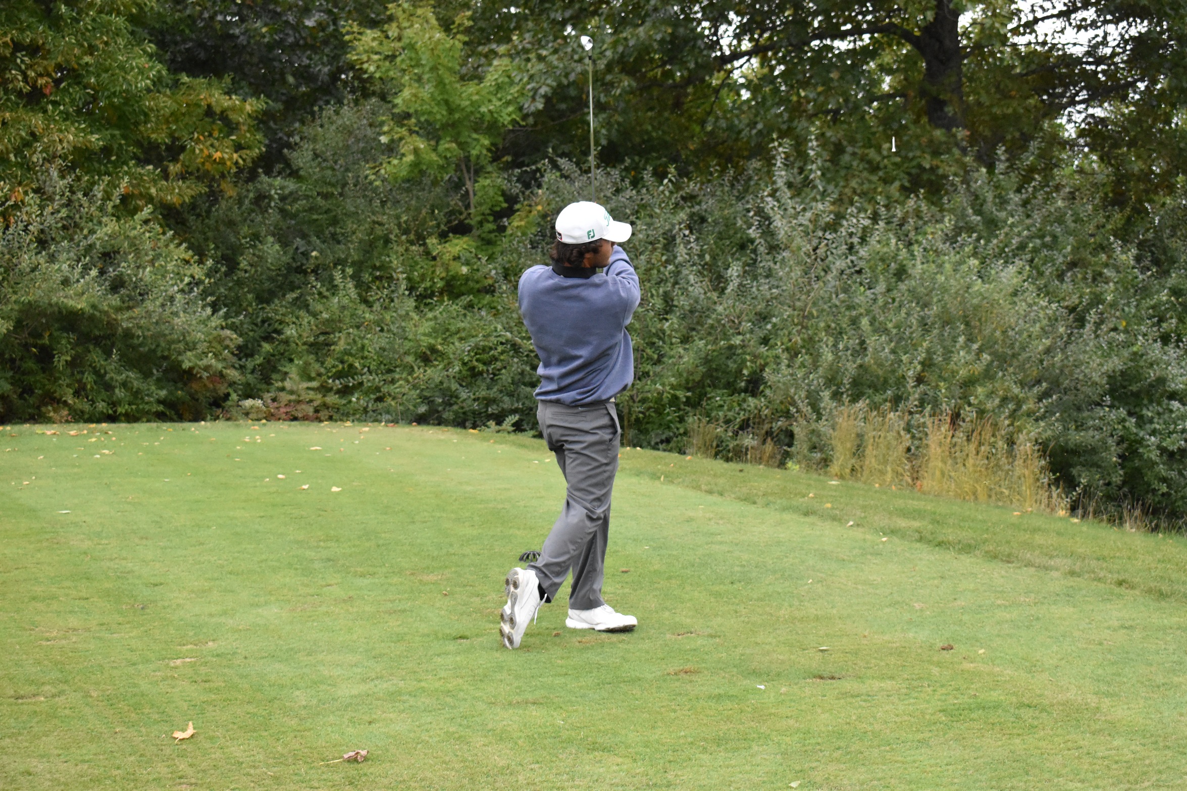 Pearce Finishes in First Place at Wentworth Invitational