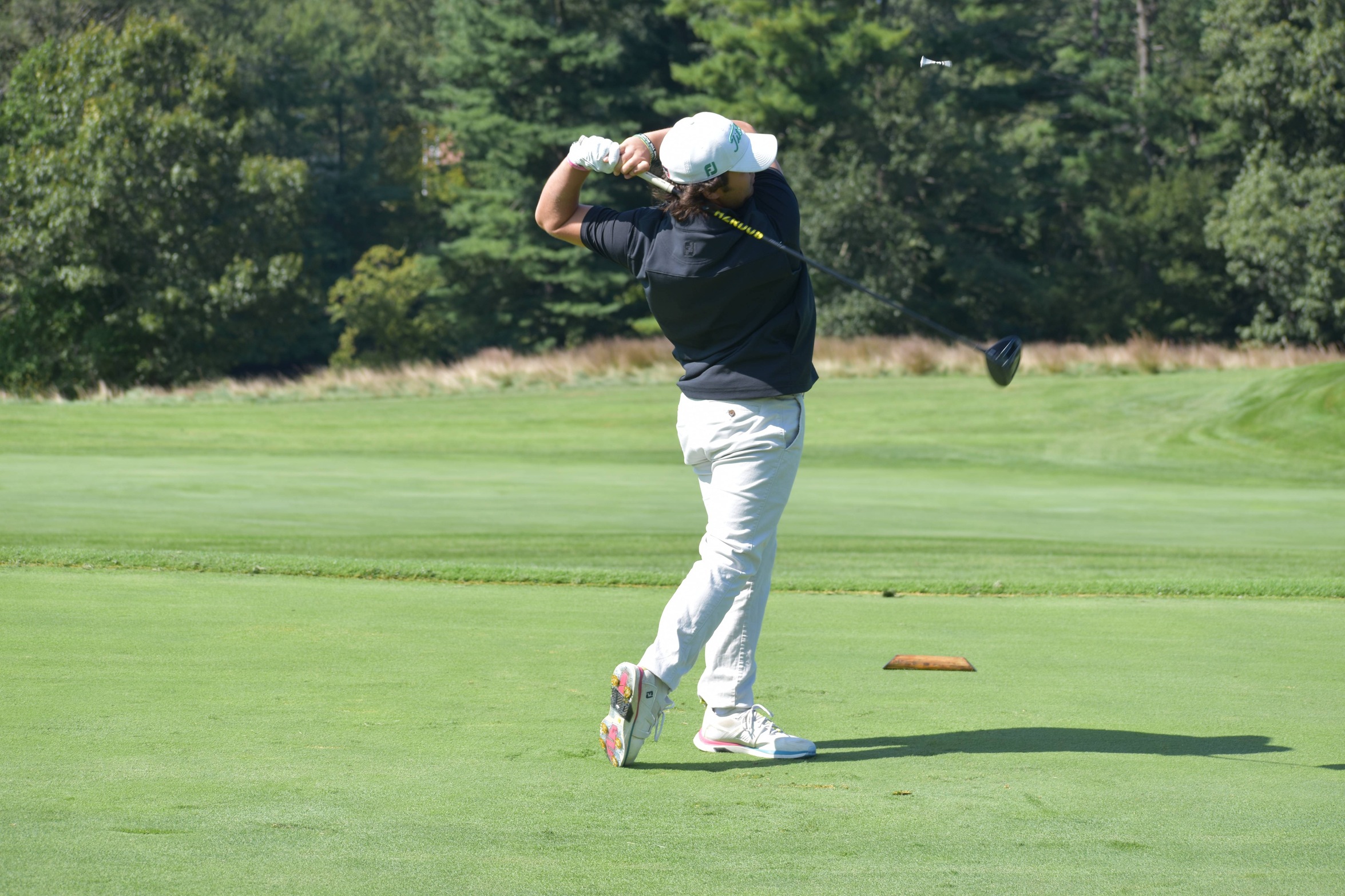 Golf Finishes Fourth in Elms Invitational