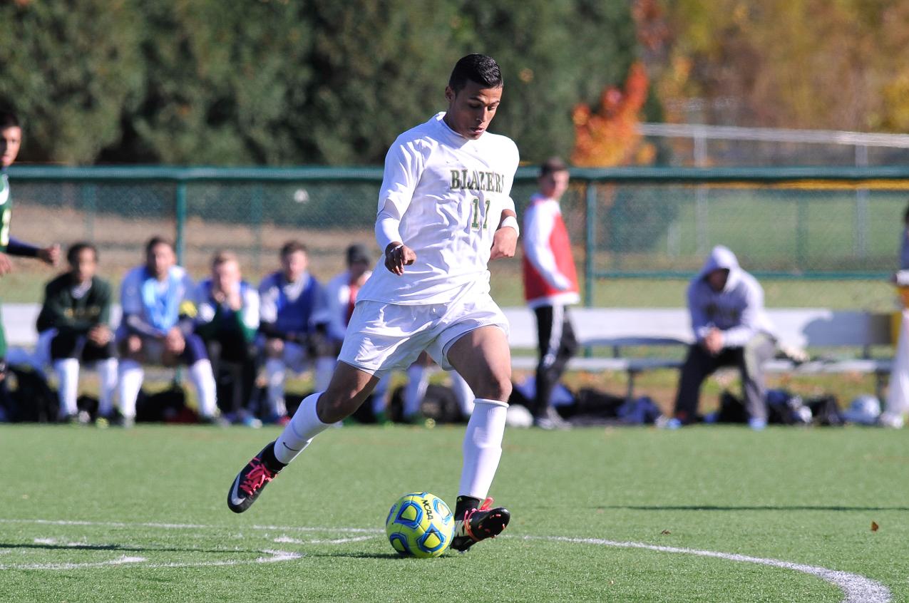 Elms College Blazers Battle Fitchburg State But Lose in Final Minutes 1-0