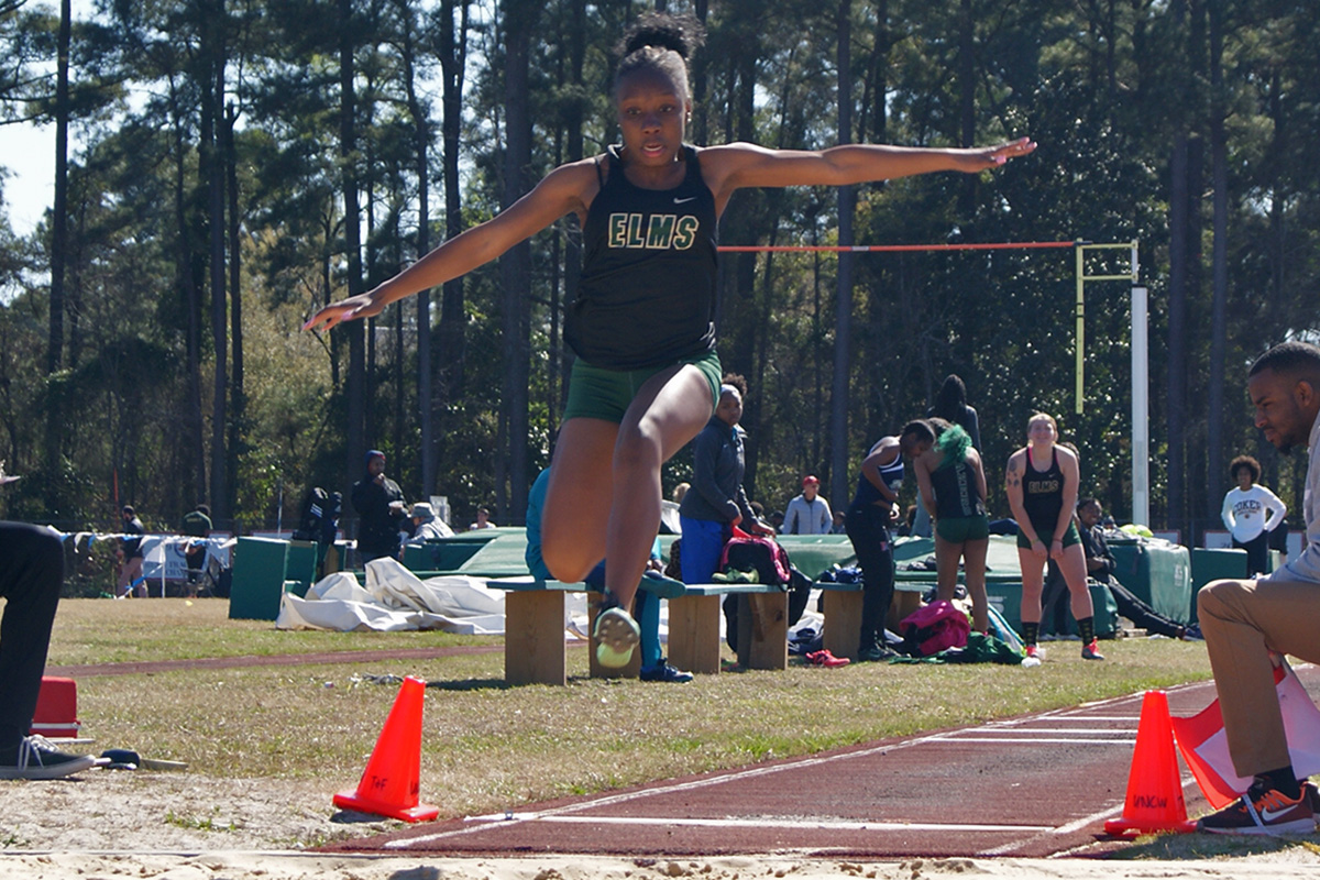Men&rsquo;s And Women&rsquo;s Track Open Season At Wesleyan Spring Classic