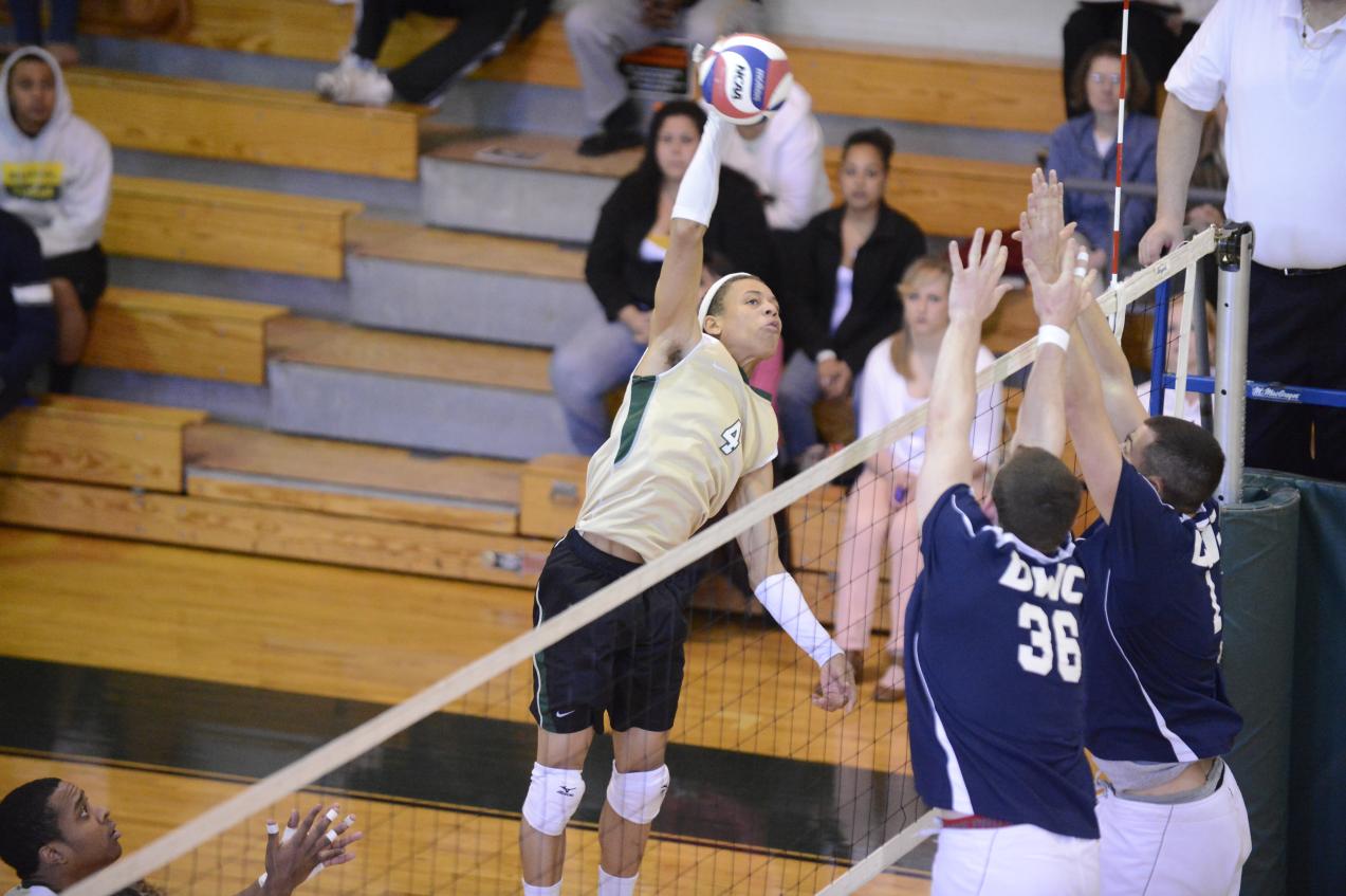 Men&rsquo;s Volleyball Battles Past Lasell College, 3-1