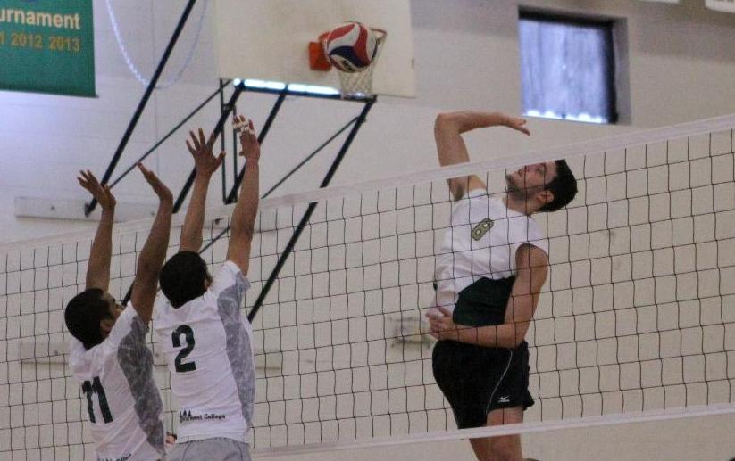 Men's Volleyball Battles Daniel Webster to Five Set Loss