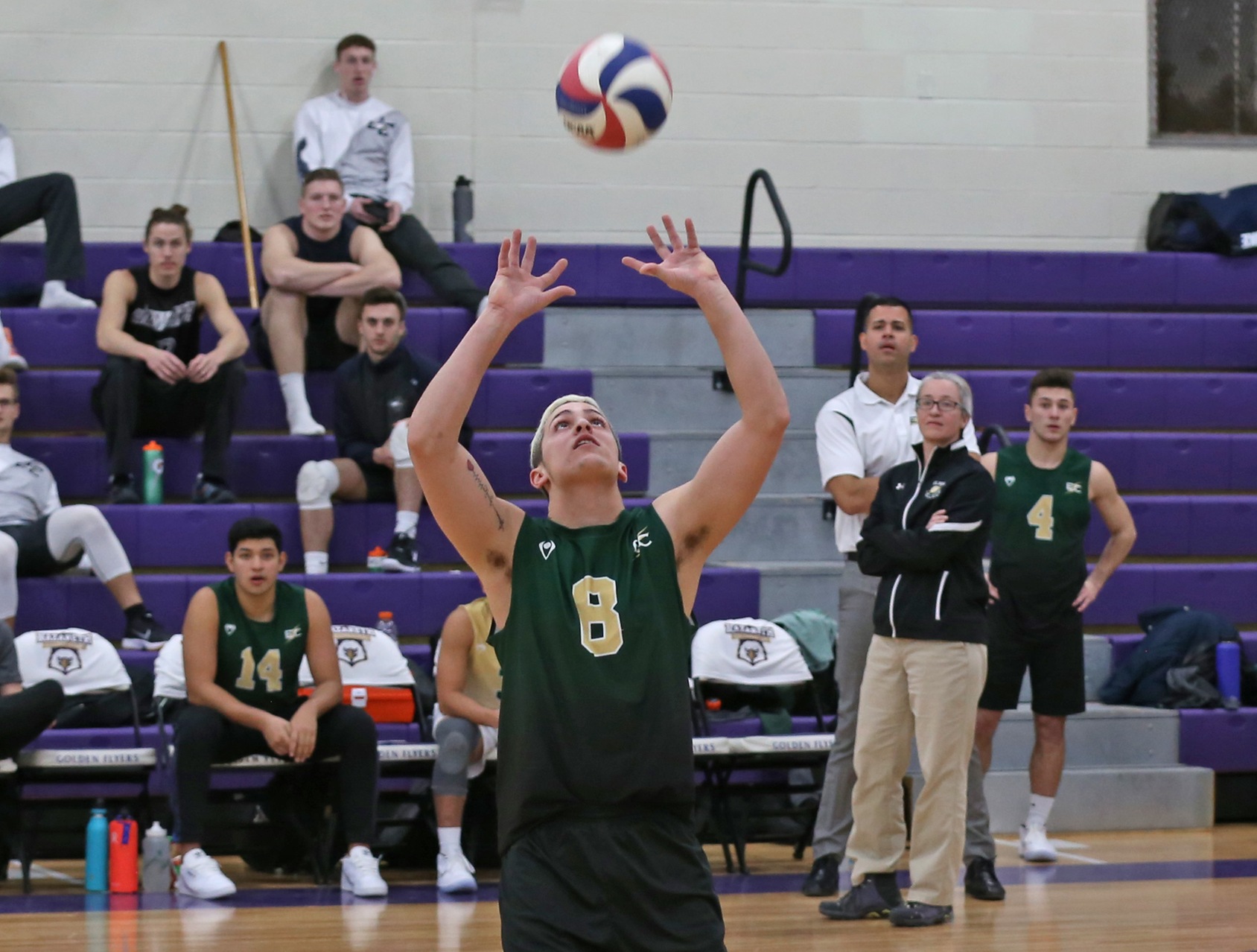 Men&rsquo;s Volleyball Opens up NECC Play with Sweep of Nichols