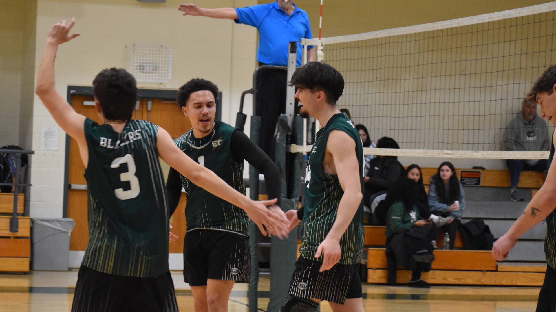 Men's Volleyball Takes a Set from MIT at Home