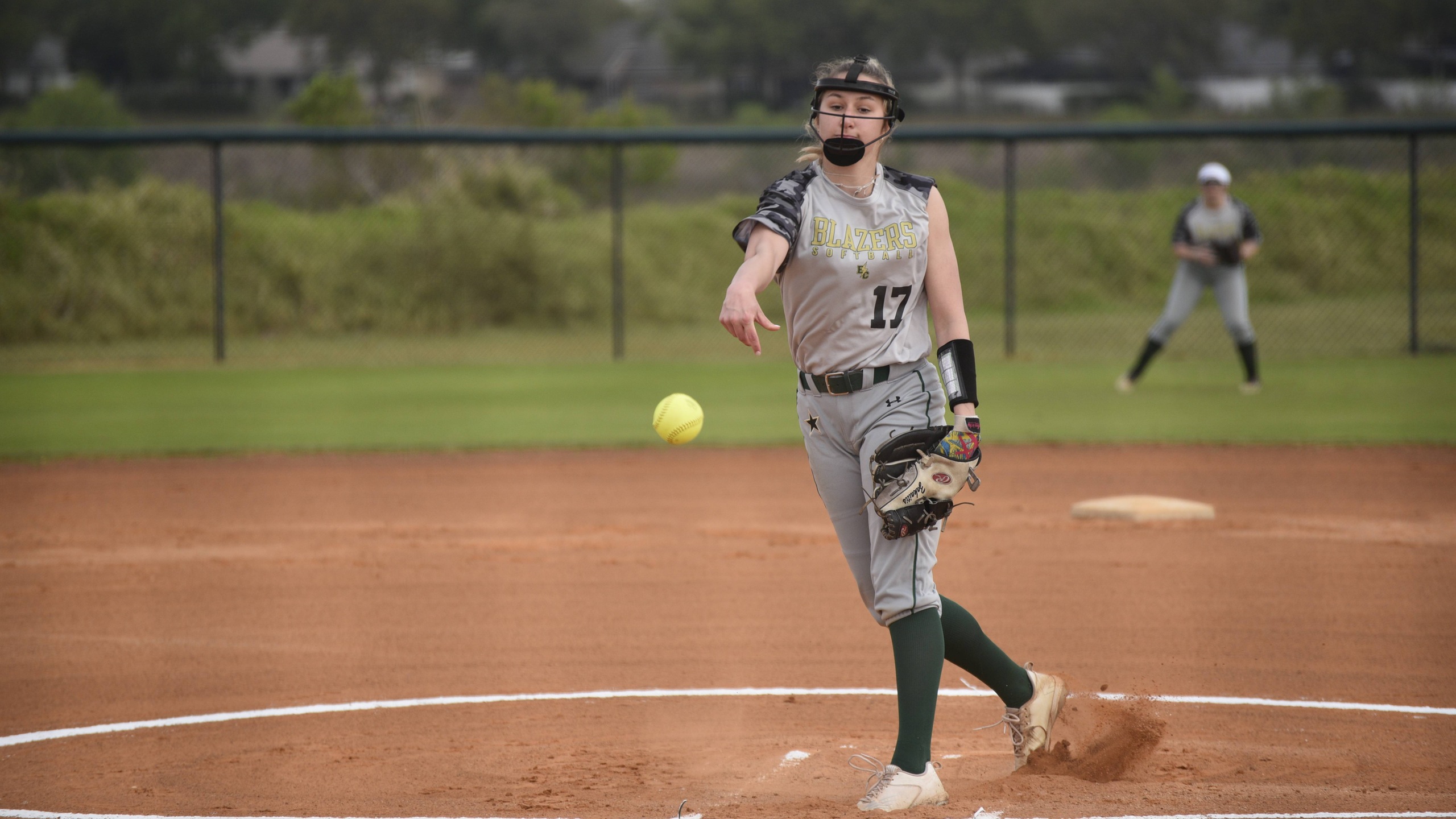 Softball Wraps Up Spring Break