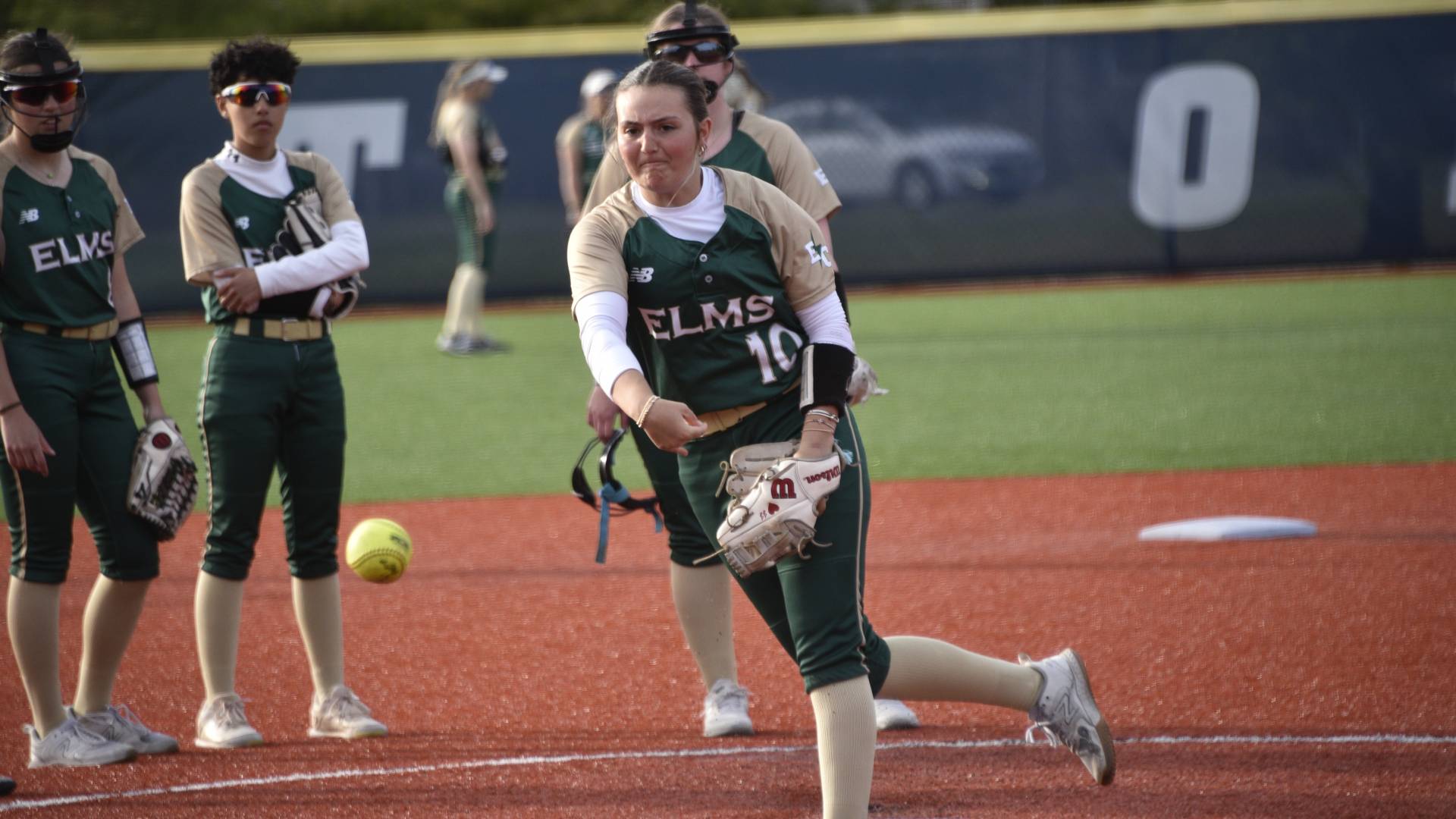 Softball Lose a Tough Road Conference Matchup at St. Joseph, Conn.