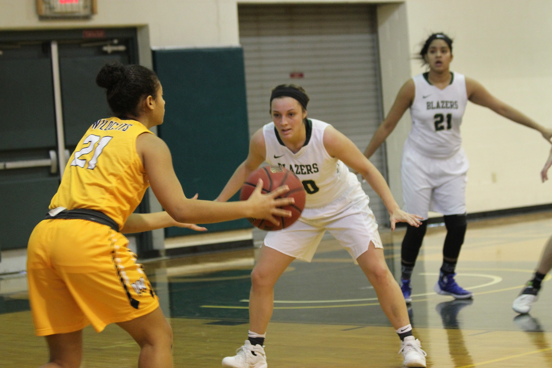 Wheelock Outlasts Women's Basketball