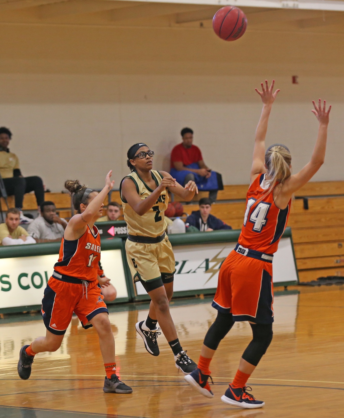 Women&rsquo;s Basketball Tripped Up At Home