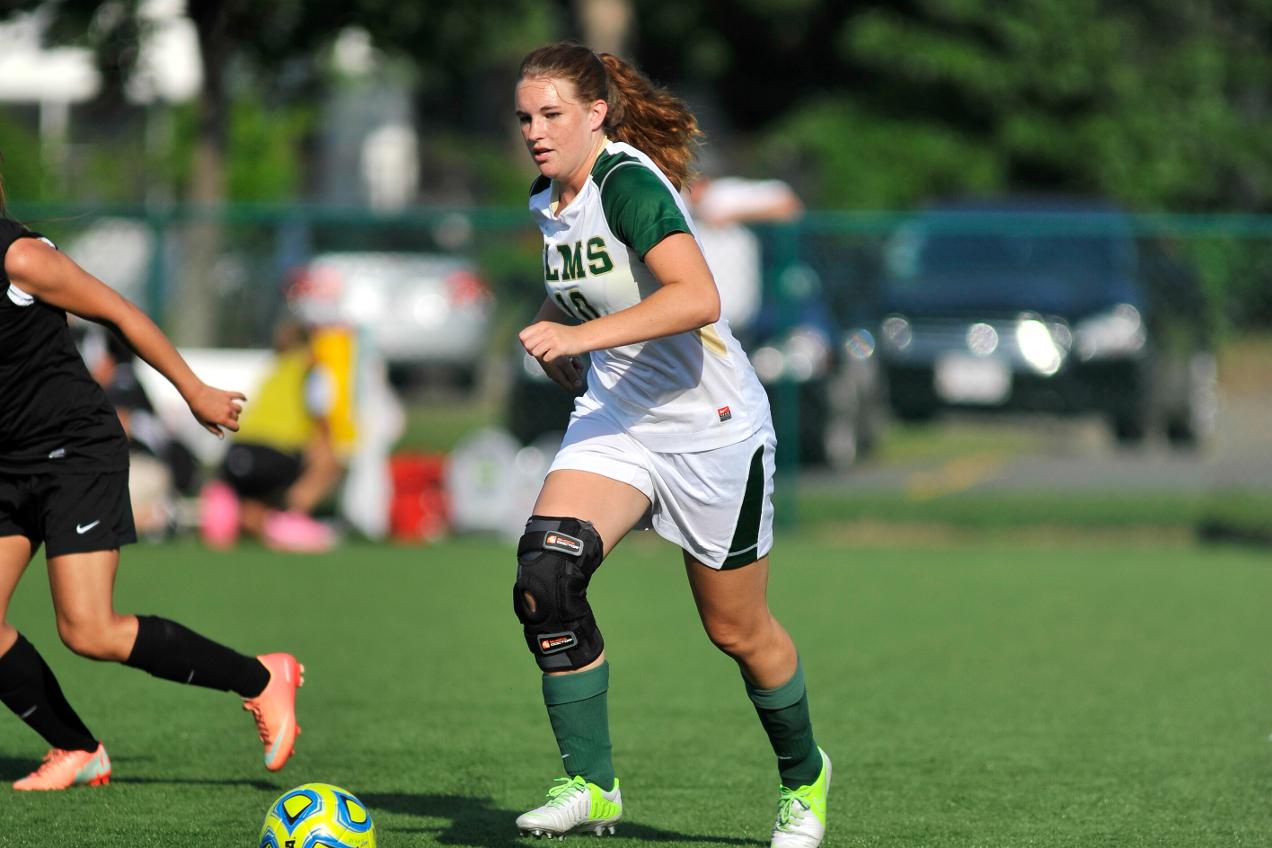 Women&rsquo;s Soccer Downs Daniel Webster College, 10-1