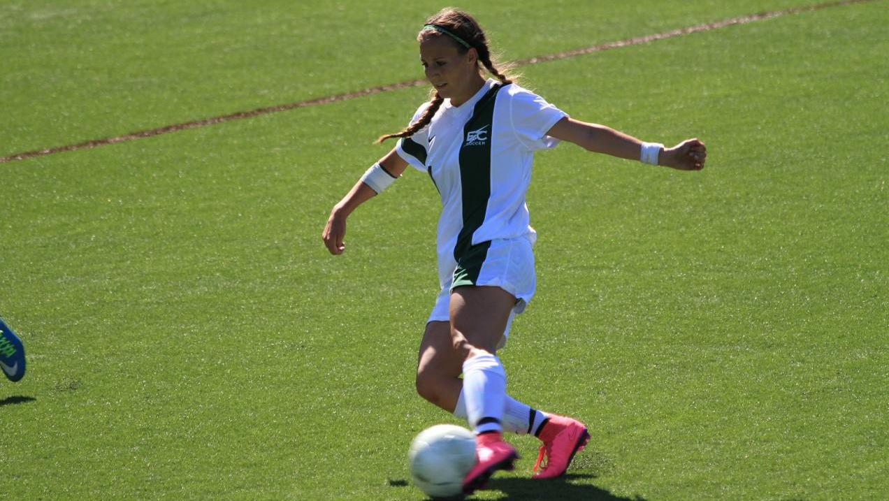 Women's Soccer Defeats Albertus Magnus