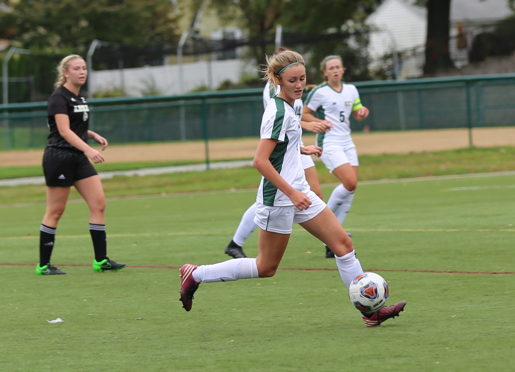 Blazers Tame Bulldogs In NECC Play
