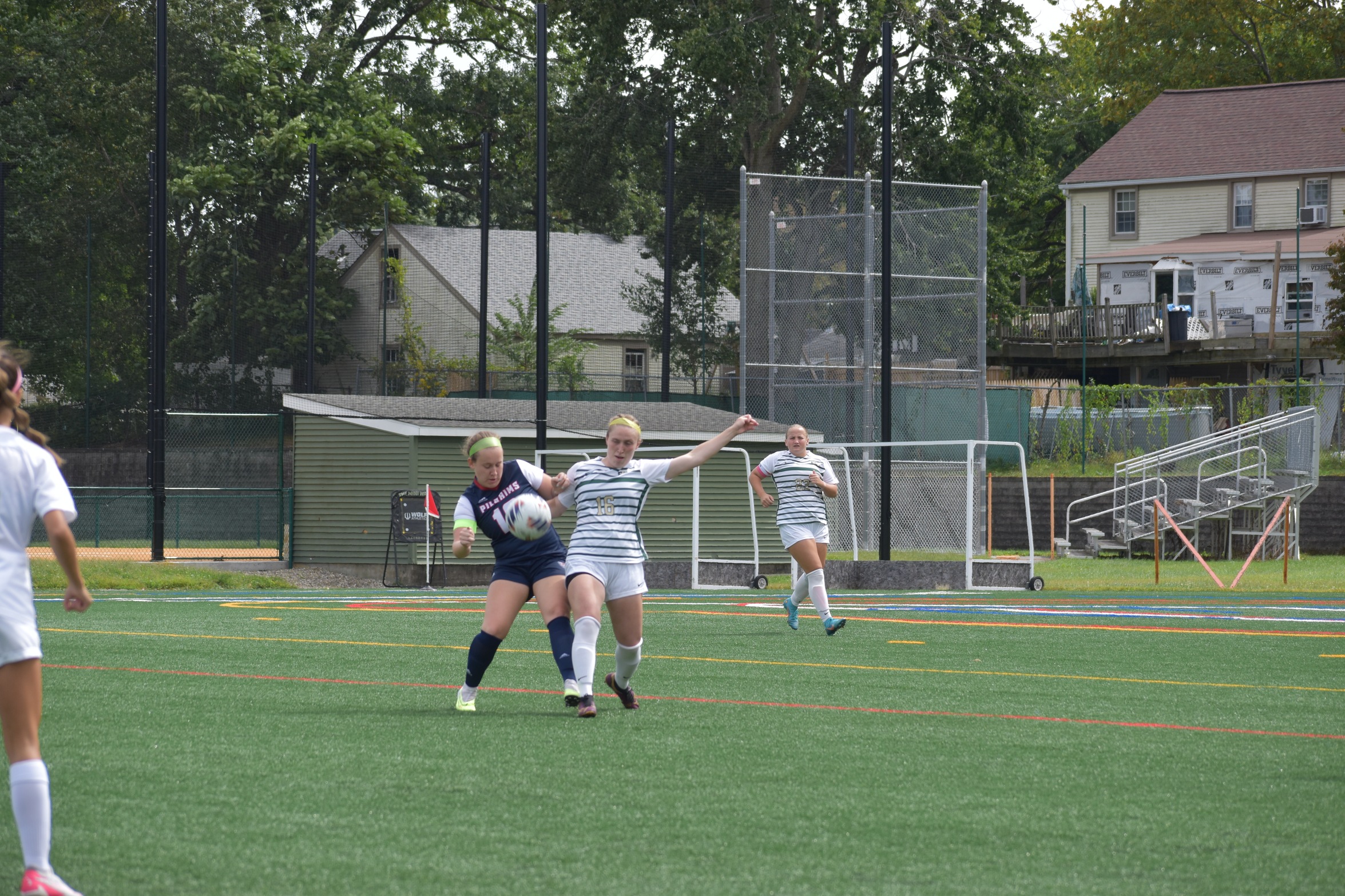 USJ Outlasts Blazers