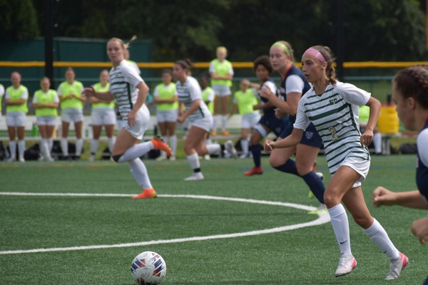 Women&rsquo;s Soccer Pushes Past Pilgrims