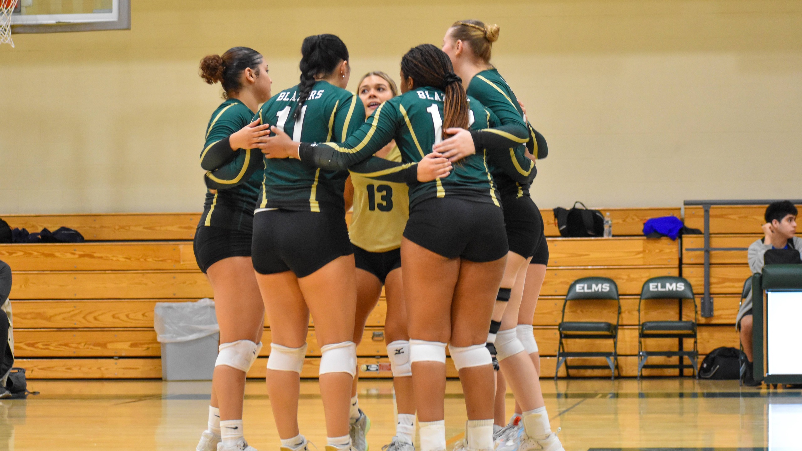 Women&rsquo;s Volleyball Battles Late Against Emmanuel, but Saints Defeat Blazers 3-1