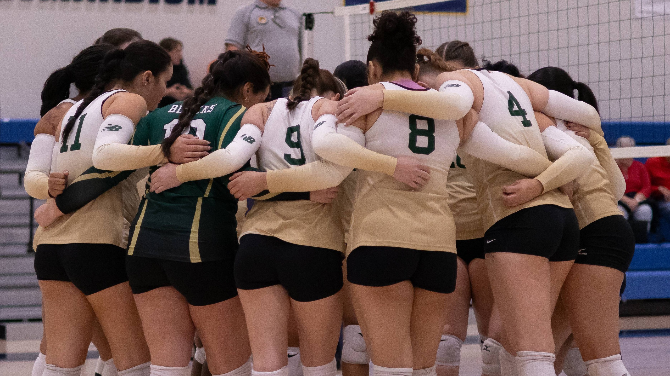 Women's Volleyball Woes Continue at Mount Holyoke